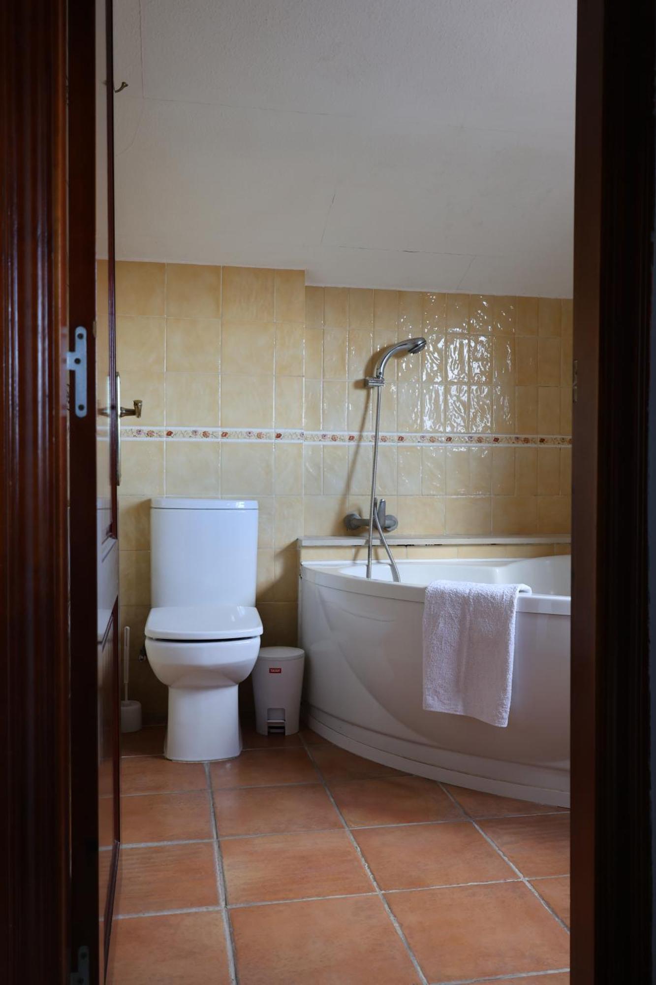 El Cedre Blau Vivienda Con Piscina En Granollers Exterior foto